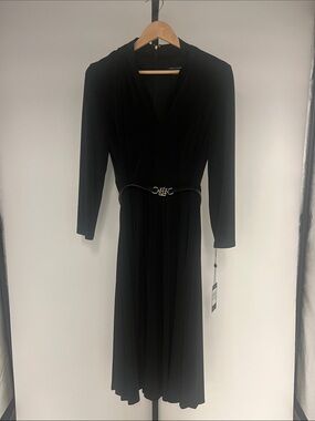 Tommy Hilfiger Black Long-Sleeve Midi Dress with Decorative Waist Buckle